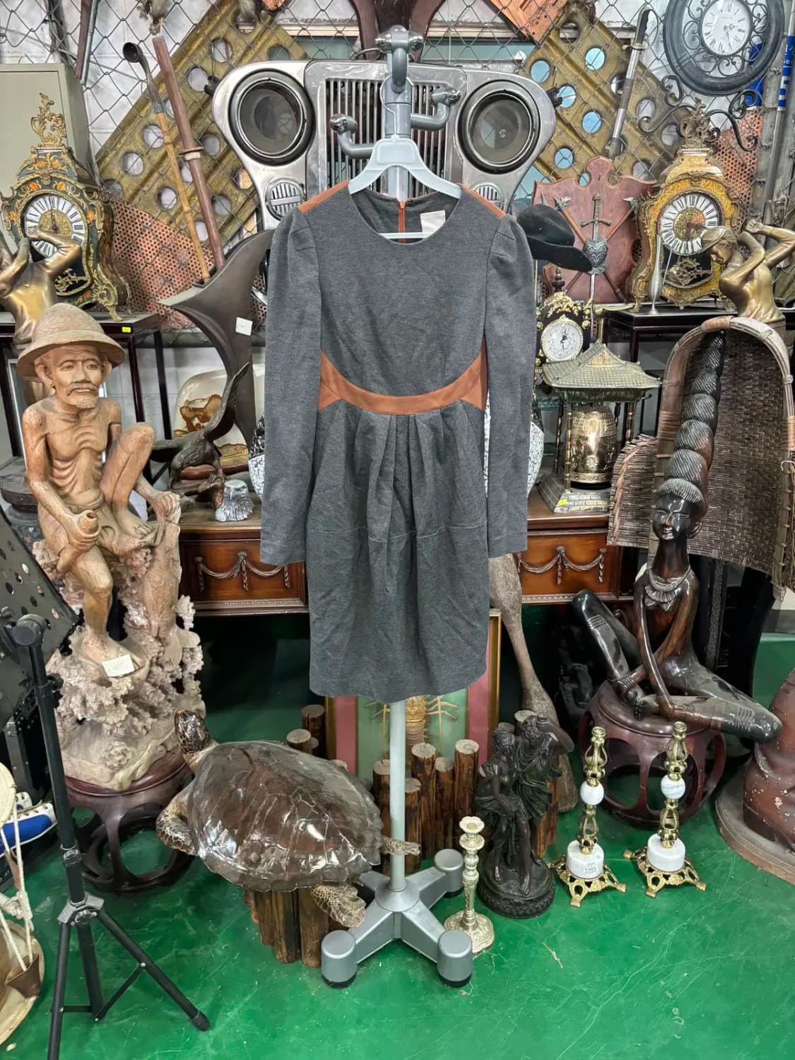 오즈 세컨 투톤 배색 미디 원피스 44~55 상품이미지1