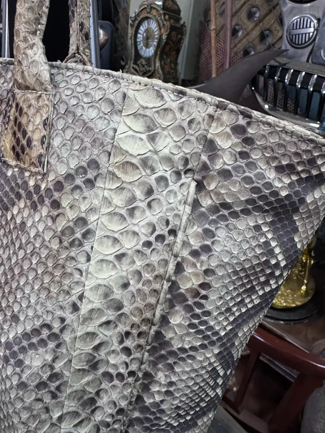 뱀피 무늬 여성 숄더백 상품이미지4