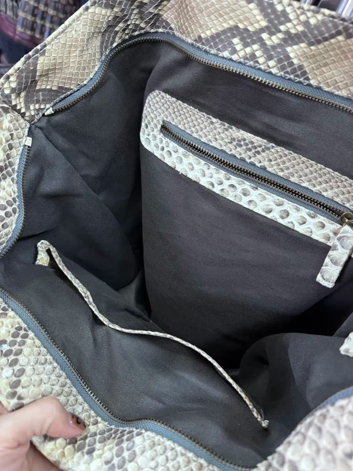 뱀피 무늬 여성 숄더백 상품이미지6