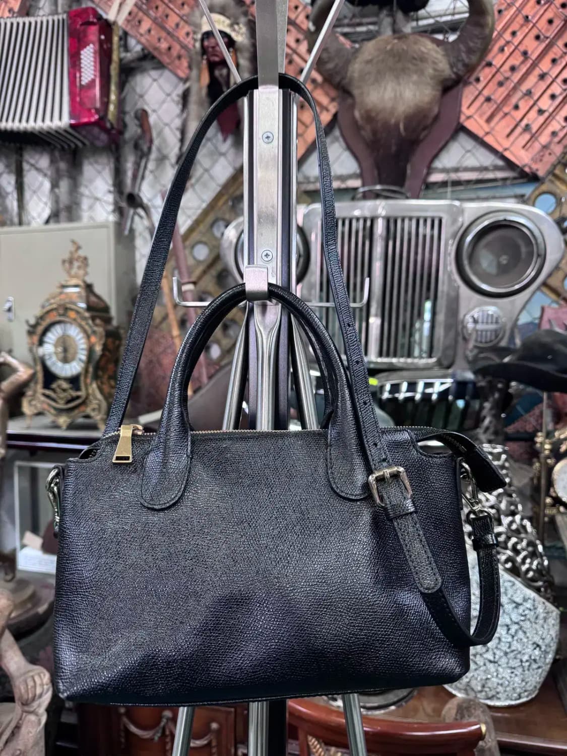 제이에스티나 J.ESTINA 블랙 여성 크로스 숄더백 상품이미지3