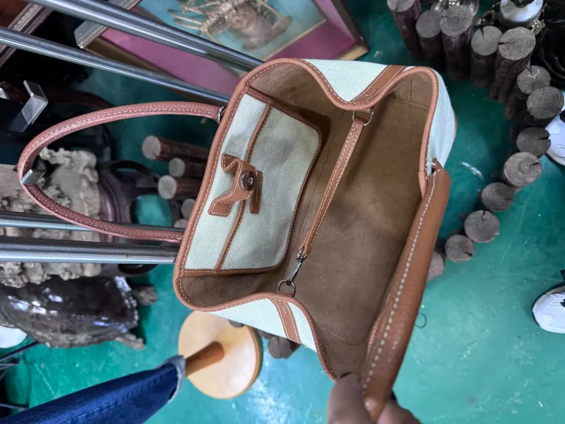 가이거 가든스 (GEIGER) 인조 가죽 배색 여성 사각 도트백 상품이미지6