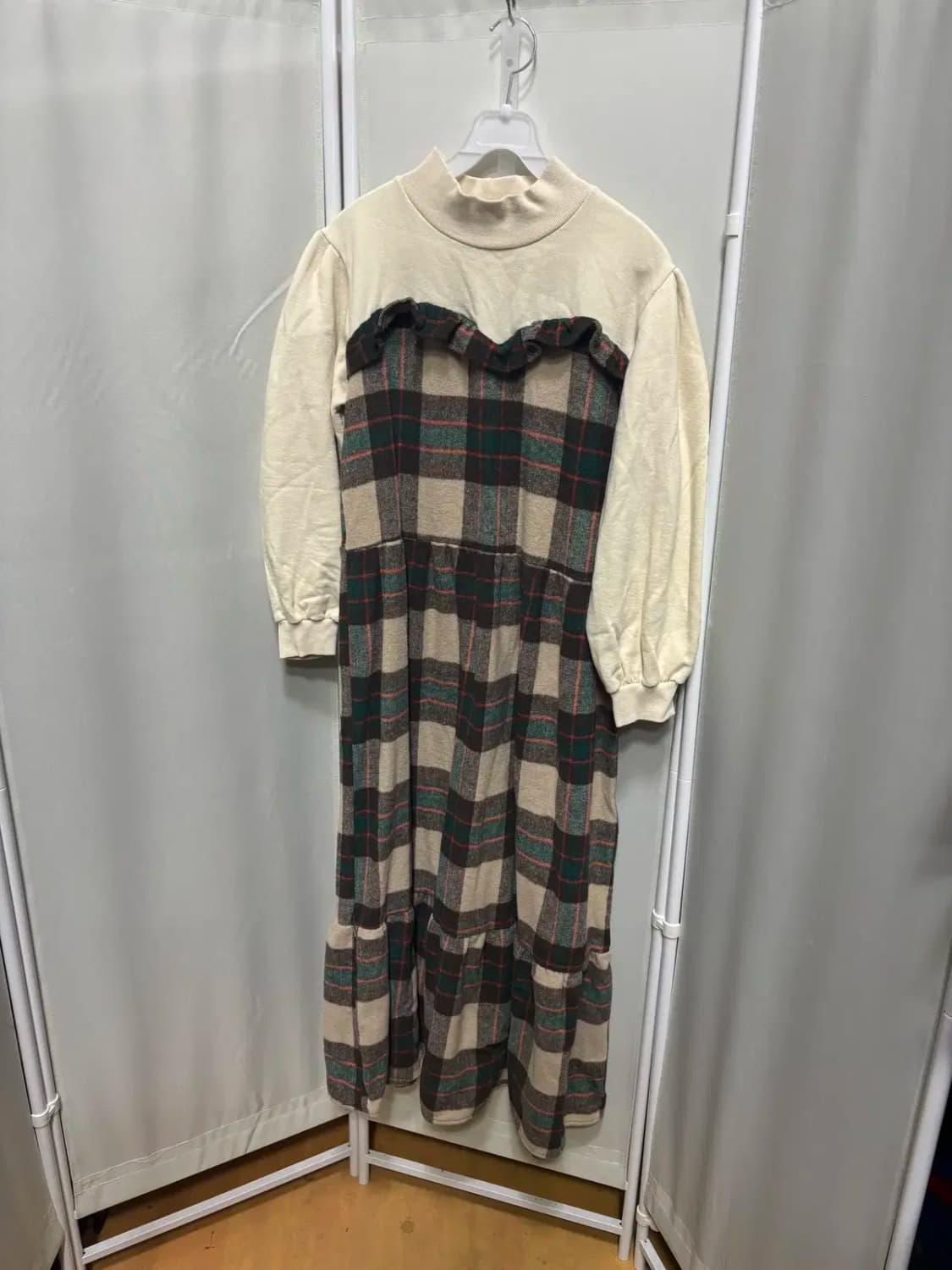 반폴라 레이어드 모직 롱 원피스 상품이미지1