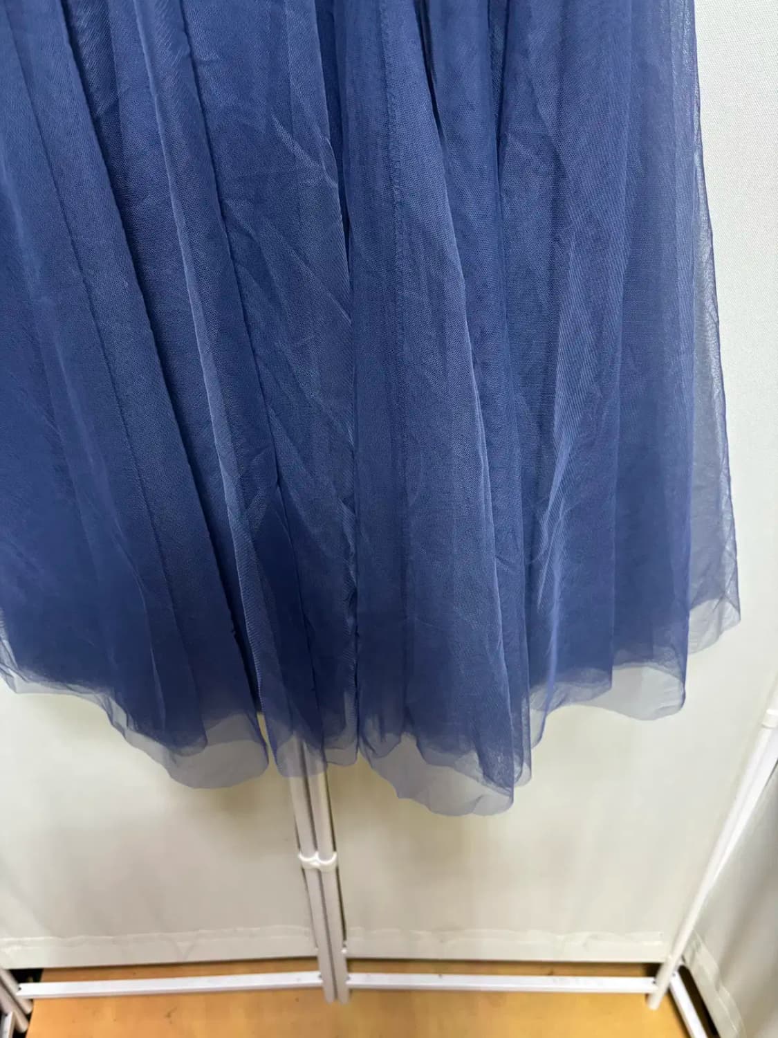 제이드 쇼룸 네이비 샤랄라 롱 스커트 FREE 상품이미지3