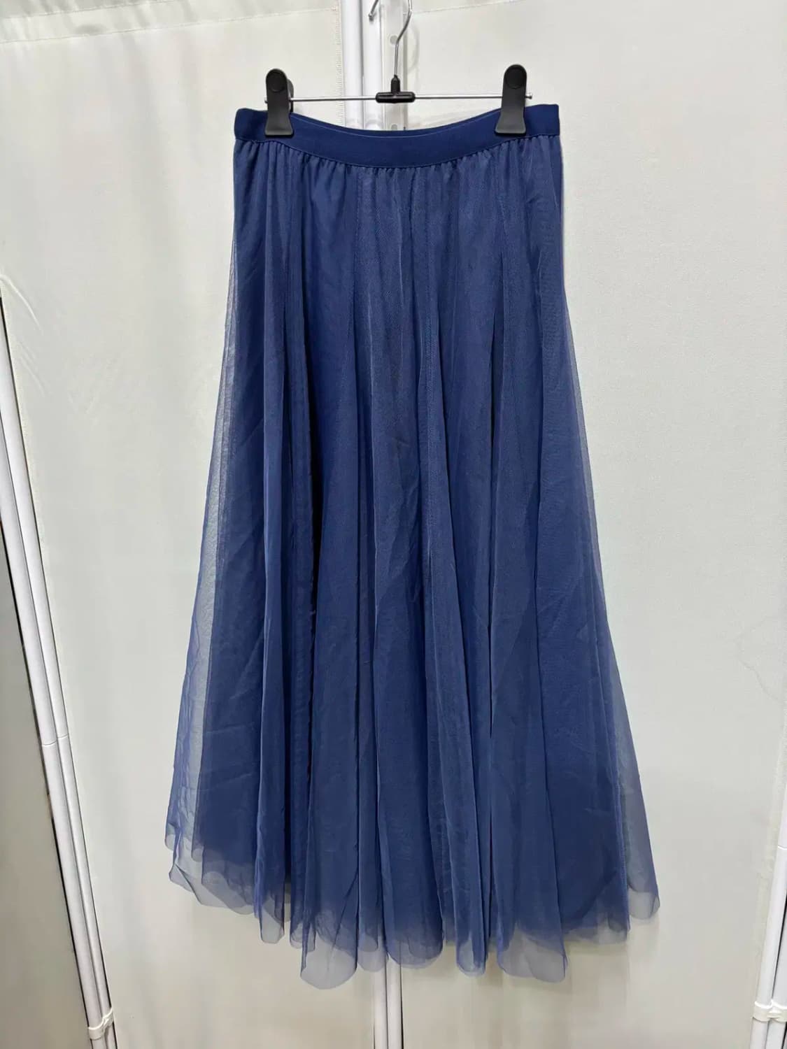 제이드 쇼룸 네이비 샤랄라 롱 스커트 FREE 상품이미지4