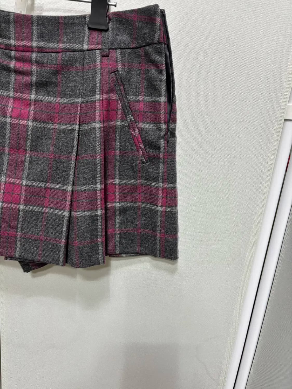 빈폴 체크 무늬 모 100% 치마 반바지 상품이미지3