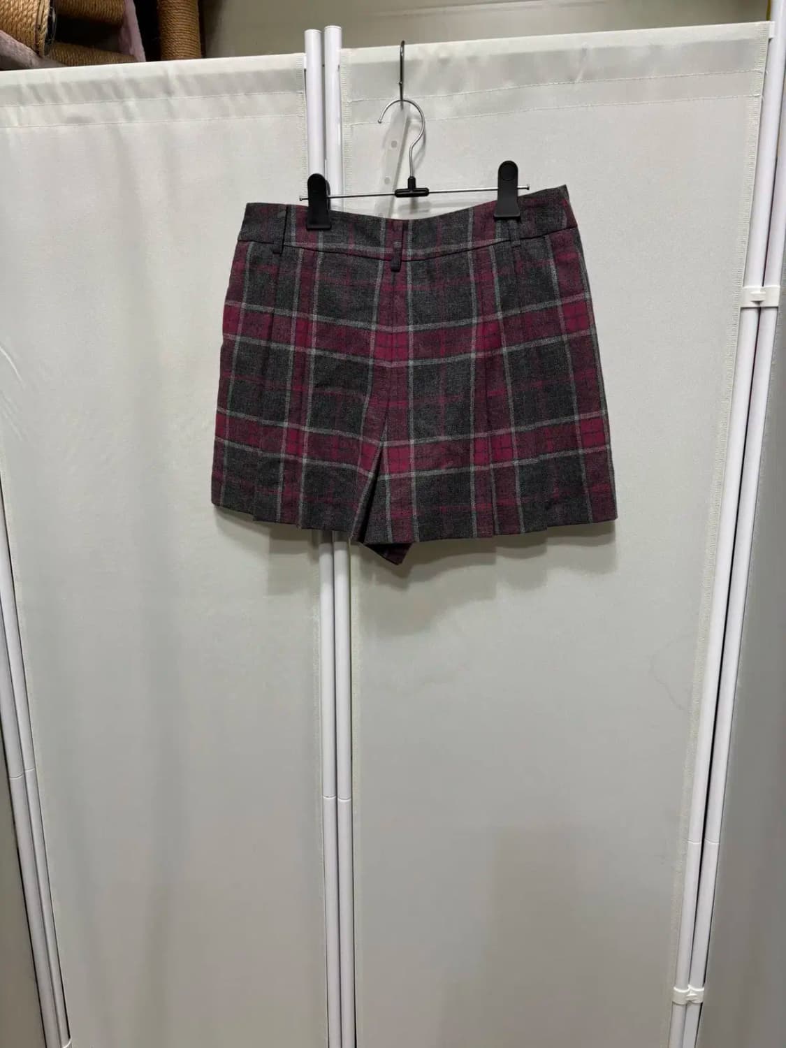 빈폴 체크 무늬 모 100% 치마 반바지 상품이미지4