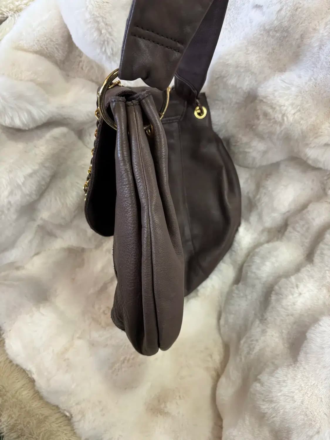 BCBG Max Azria의 호보 소프트 가죽 에소프레소 브라운 숄더백 상품이미지4