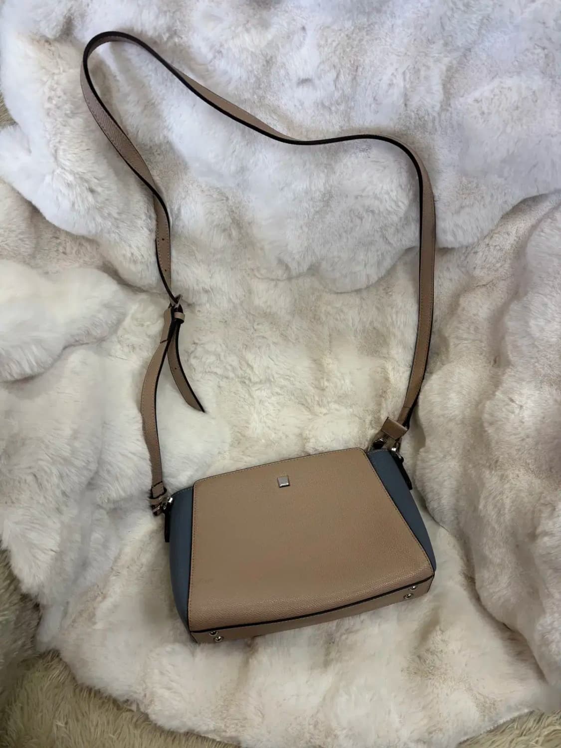 니콜 밀러 크로스 백 상품이미지1