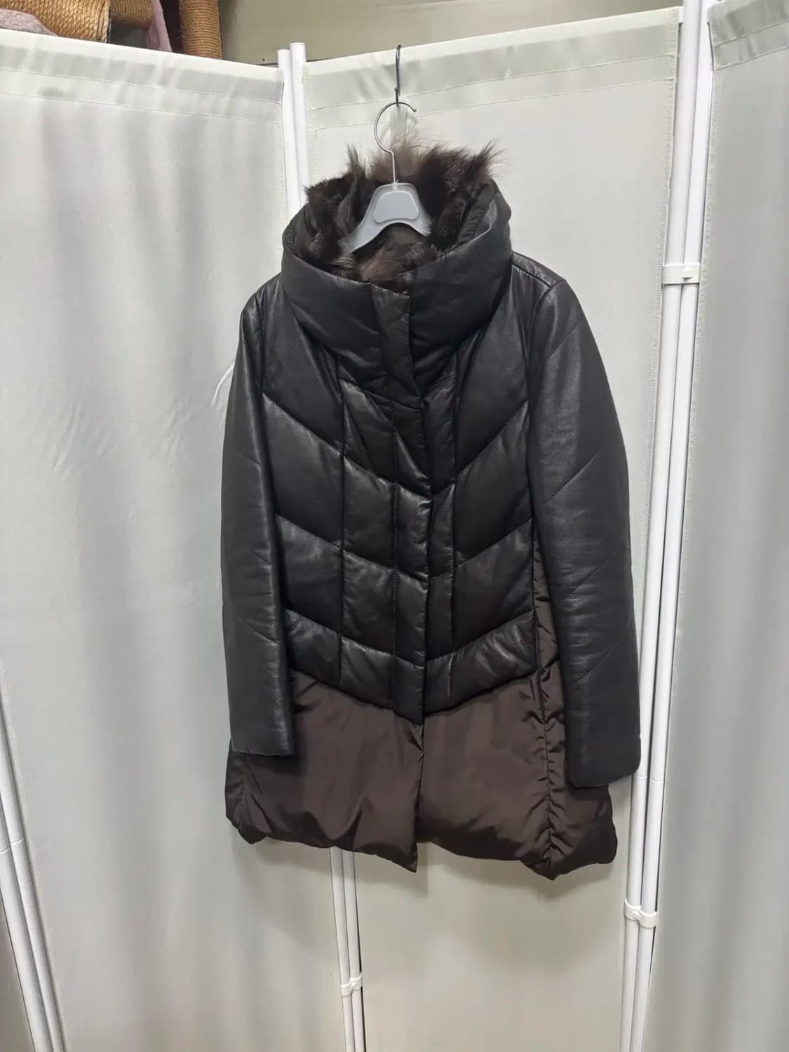 온앤온 양가죽 레이어드 여우털 카라 자켓 상품이미지1