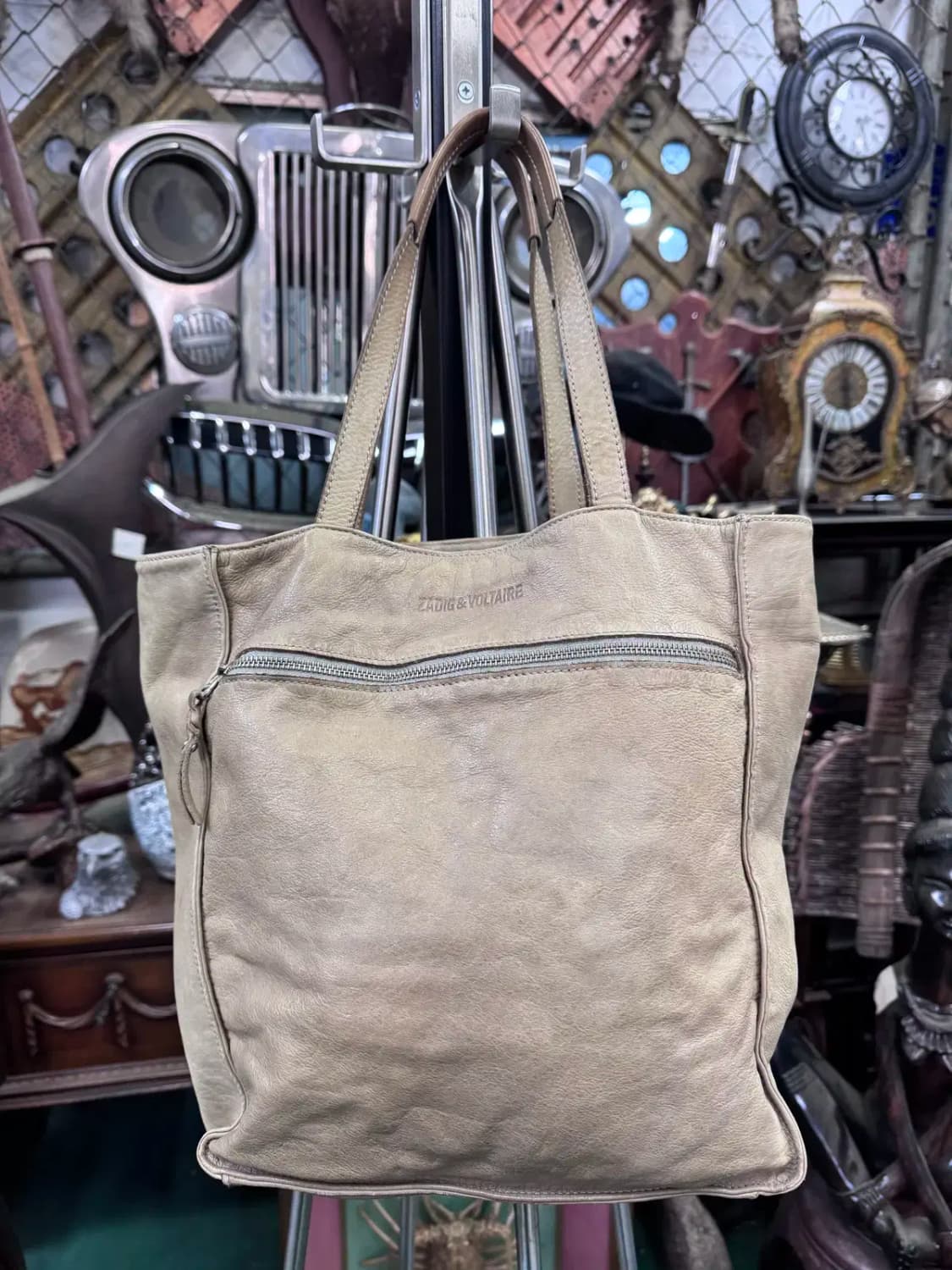 자딕앤볼테르(Zadig&Voltaire) 데일리 레더토트백 (남여공용) 상품이미지3