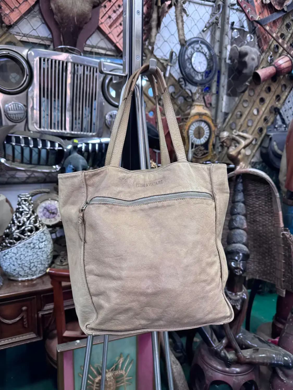 자딕앤볼테르(Zadig&Voltaire) 데일리 레더토트백 (남여공용) 상품이미지4