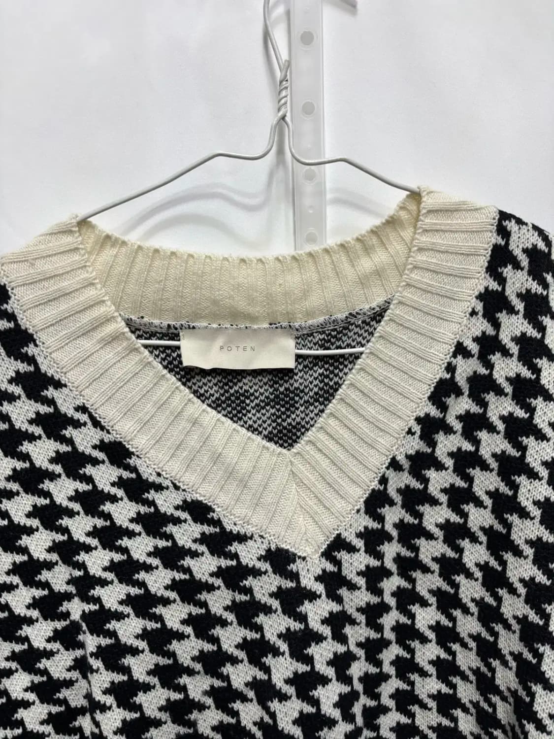 브이넥 체크무늬 조끼 베스트 상품이미지2