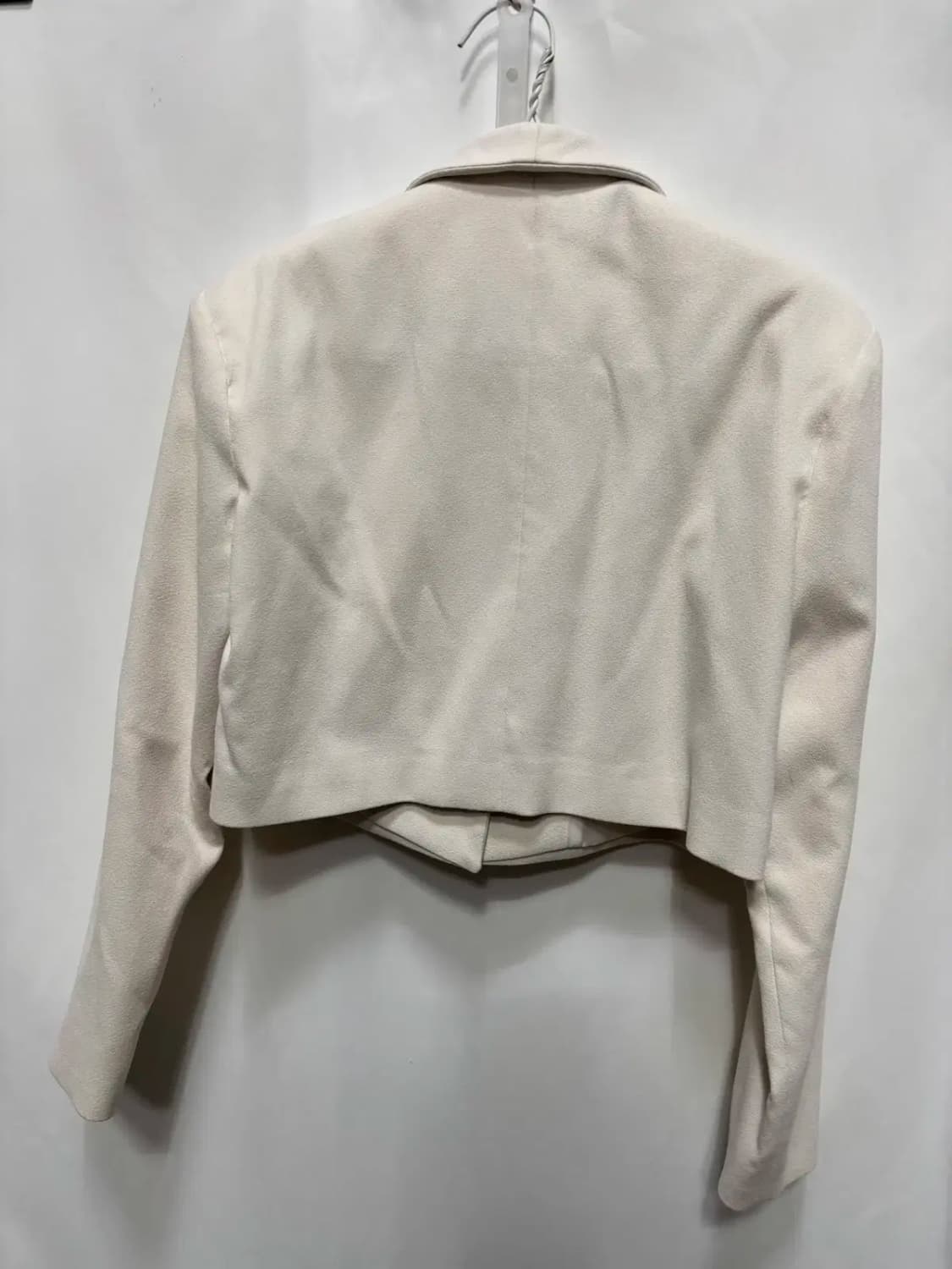 반얀트리 크롭 자켓 상품이미지4