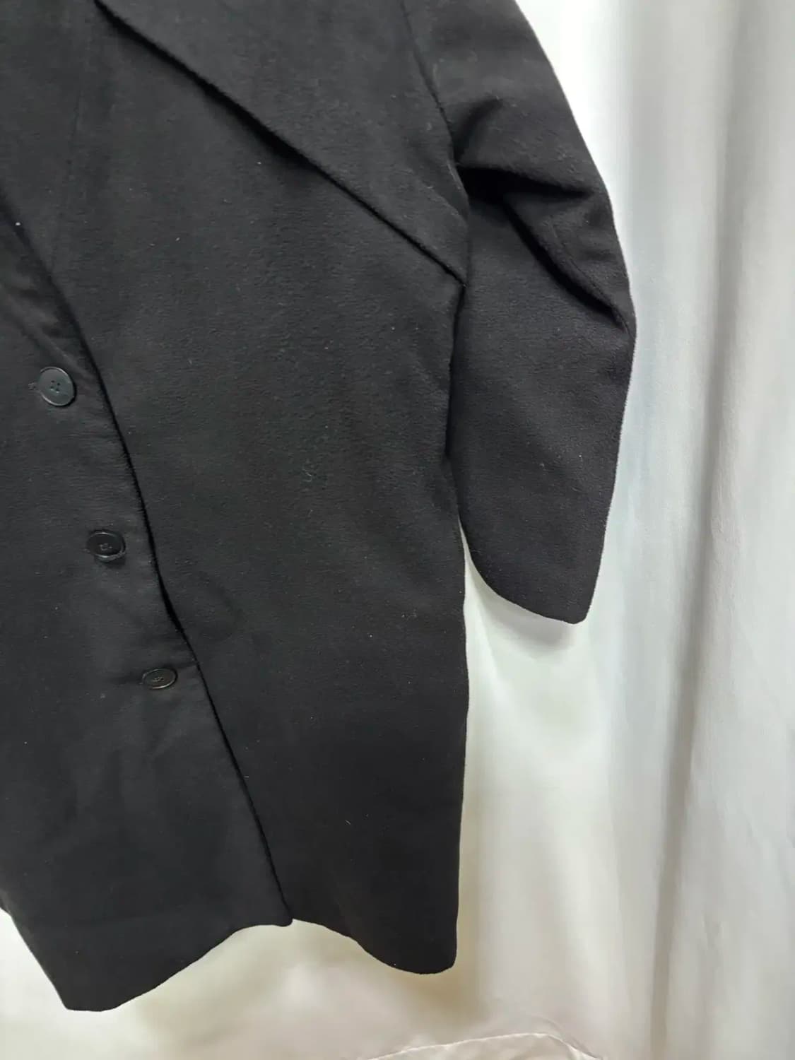 페라리 뒷지퍼 블랙 롱코트 상품이미지3