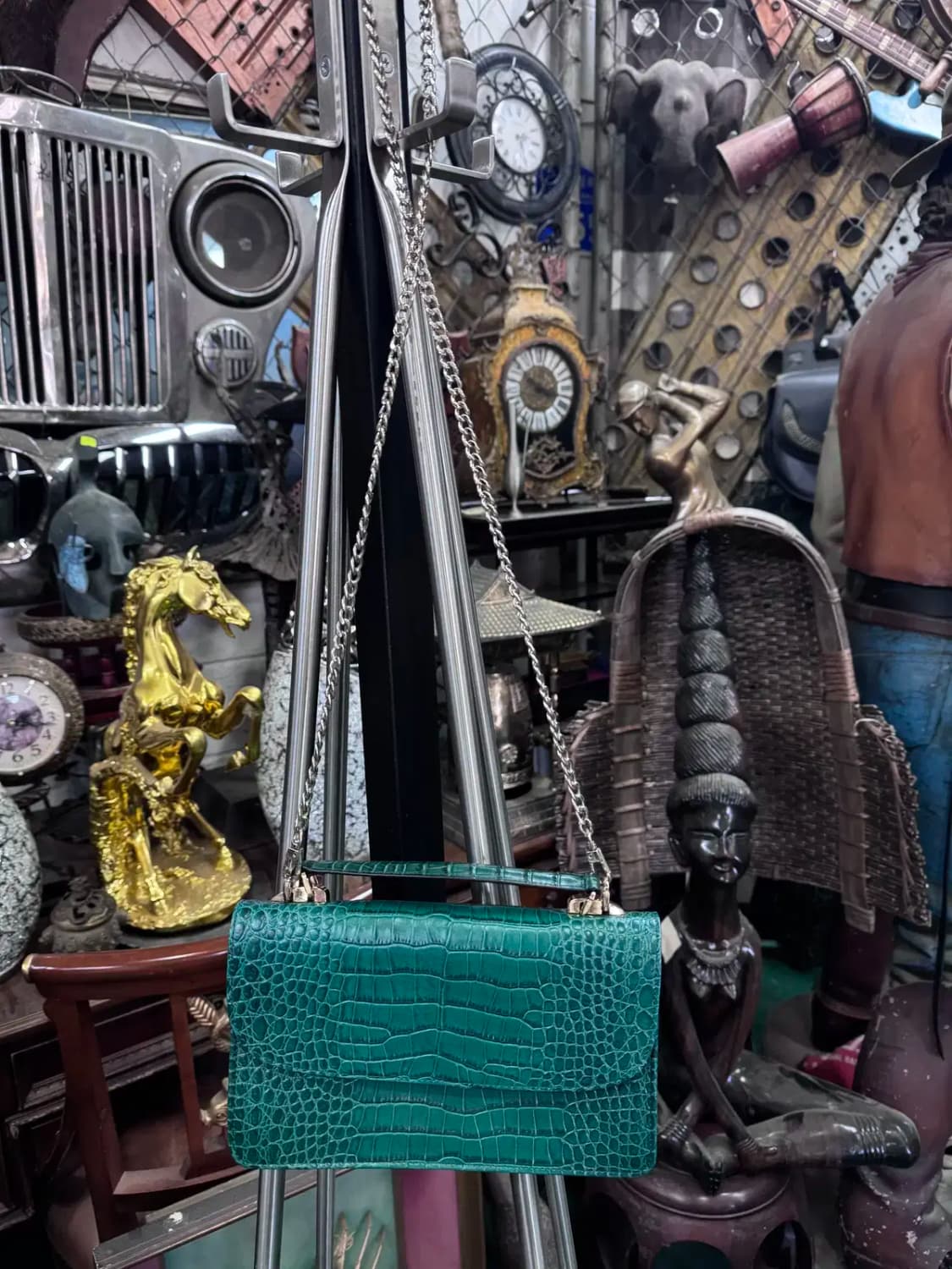 금장체인 가죽 크로스백 상품이미지5