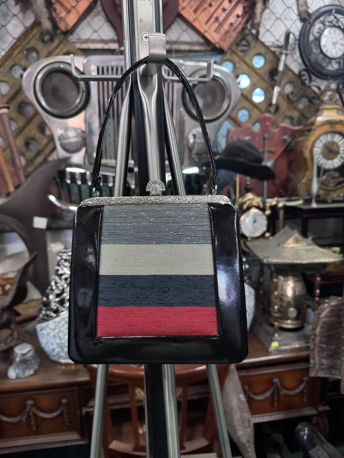 가죽 테두리 줄무늬 보석장식 핸드백 한복가방 상품이미지1