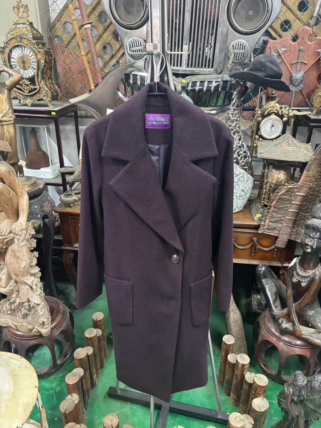 비비안 탐(VIVIENNE TAM) 딥버건디 롱코트 상품이미지1
