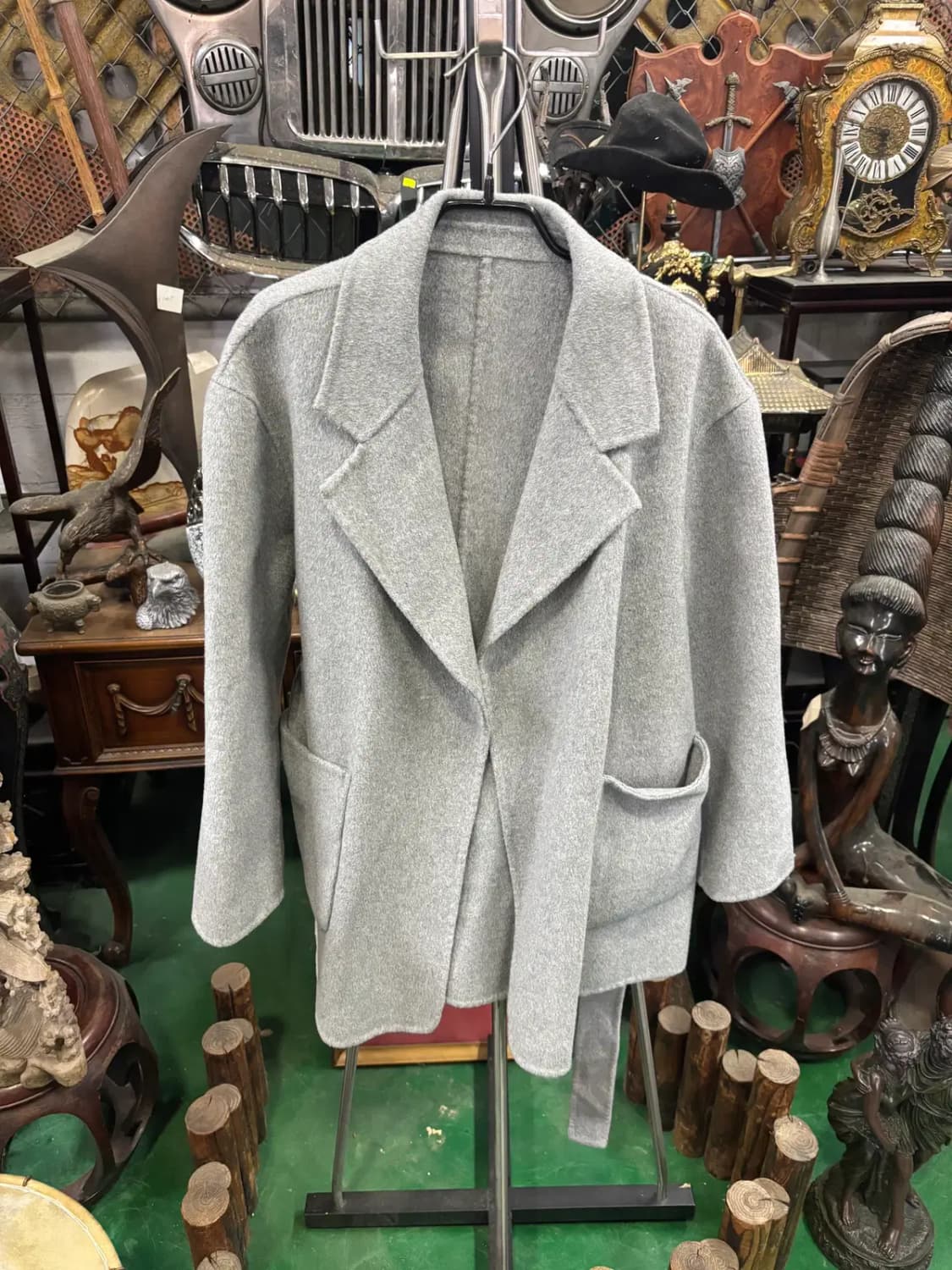 그레이 울 혼방 오버사이즈 벨티드 코트 100% 양모 상품이미지1
