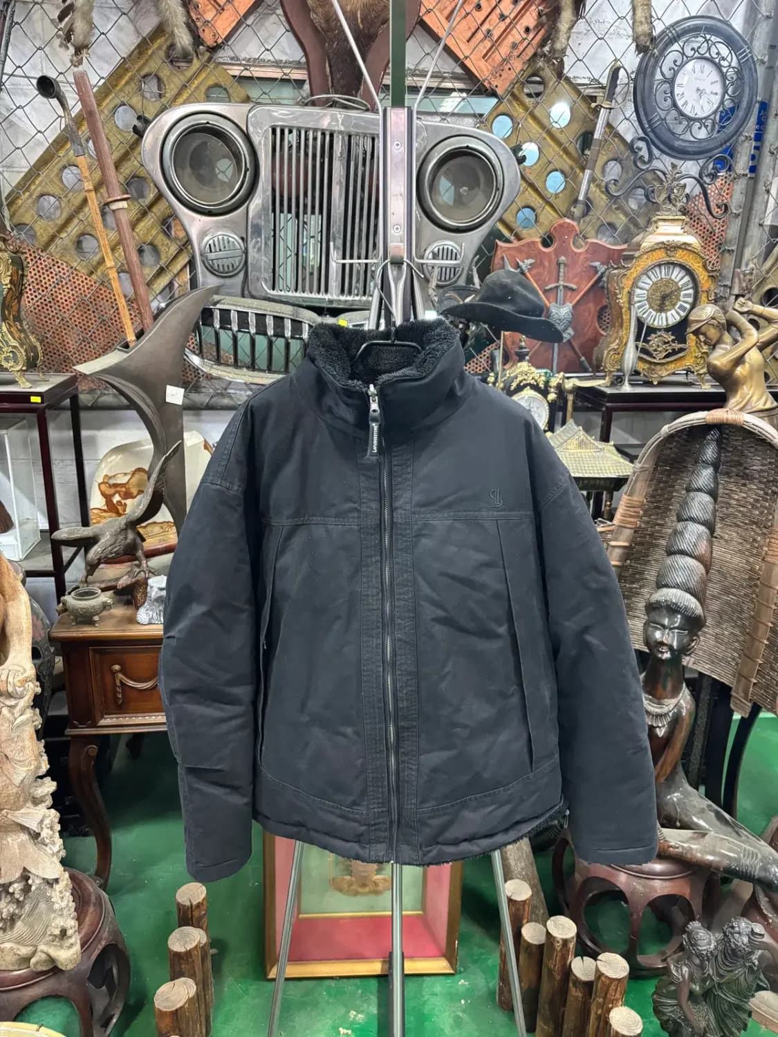 라퍼지스토어(LAFUDGESTORE)블랙 리버시블 퍼 양면 재킷 상품이미지1