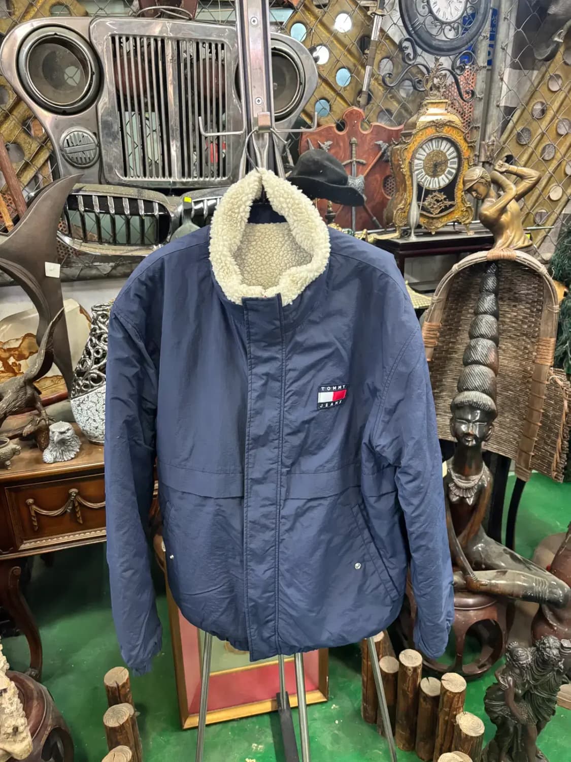 타미 진스(Tommy Jeans) 리버시블 셰르파 양면 재킷 상품이미지1