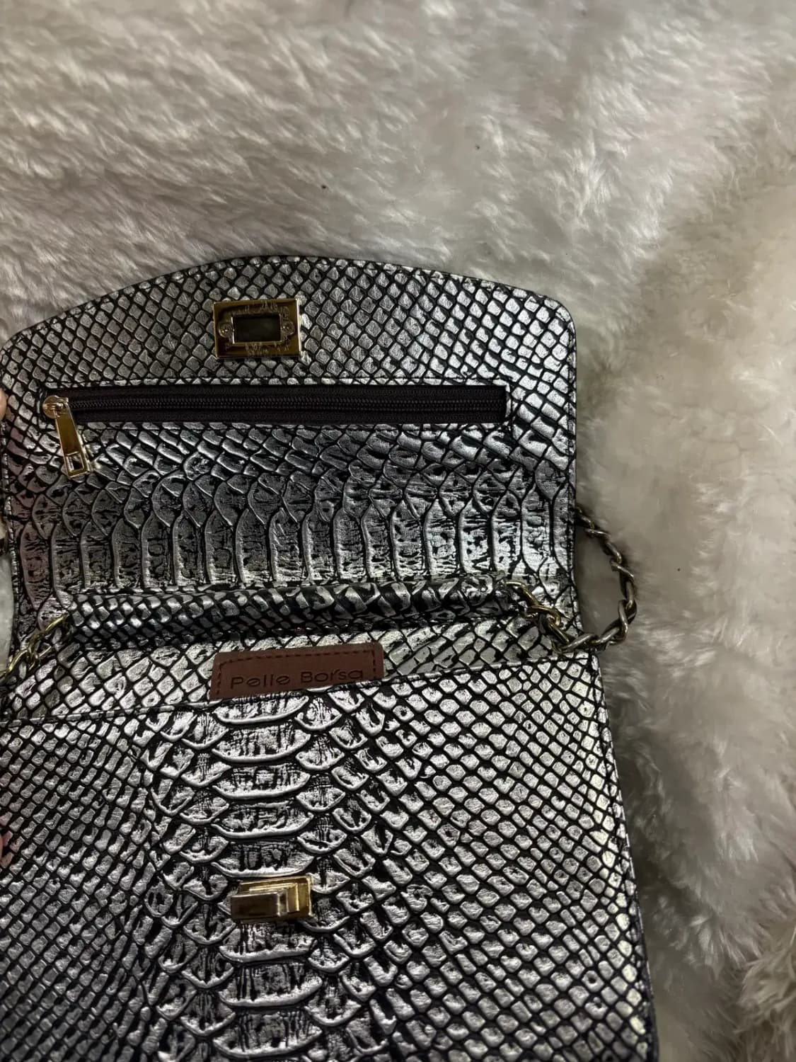 펠레보르사 소가죽 파이톤 패턴 체인 미니 크로스백 상품이미지4