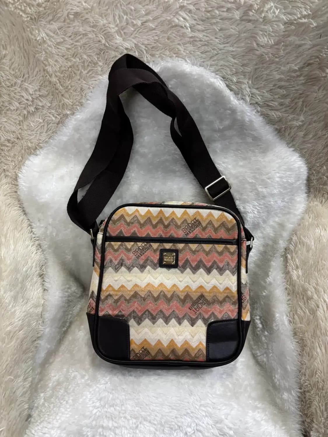 미쏘니 스포츠(Missoni Sport) 지그재그 패턴 빈티지 백 상품이미지1