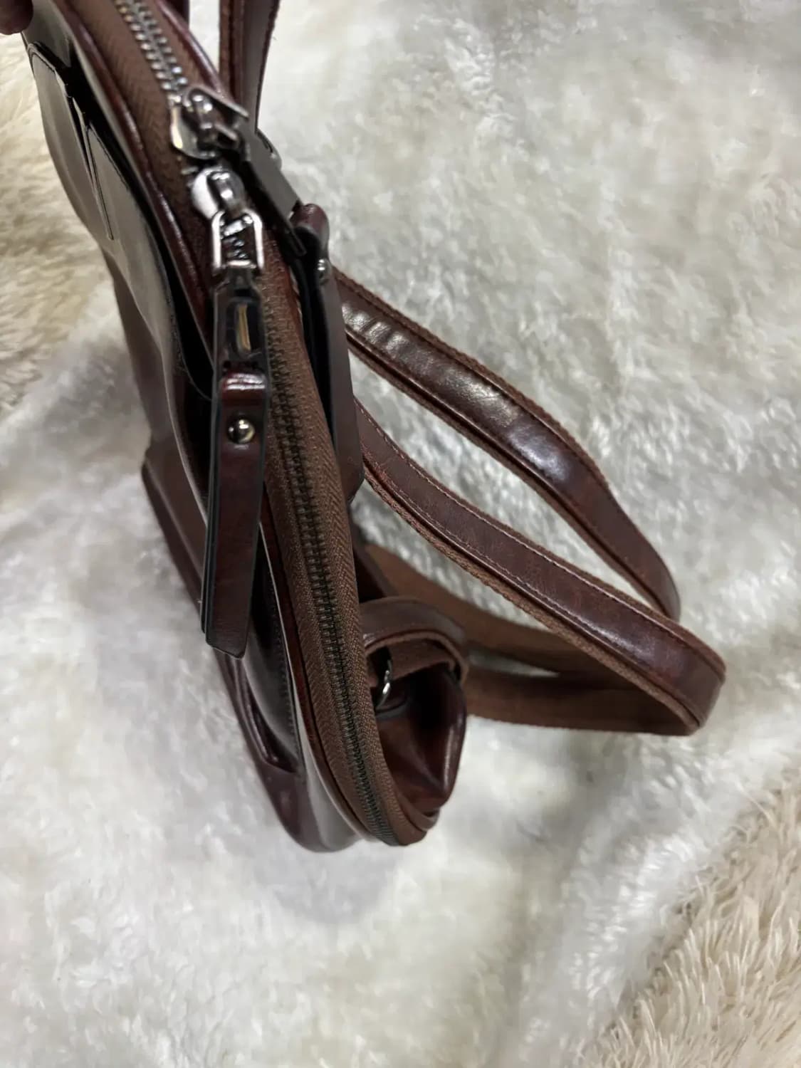 레더 시크 숄더백 겸용 백팩 상품이미지3