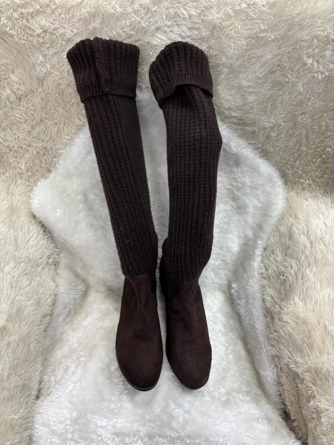 Wanted 다크 브라운 니트 오버니삭스가 달린 스웨이드 롱부츠 상품이미지1