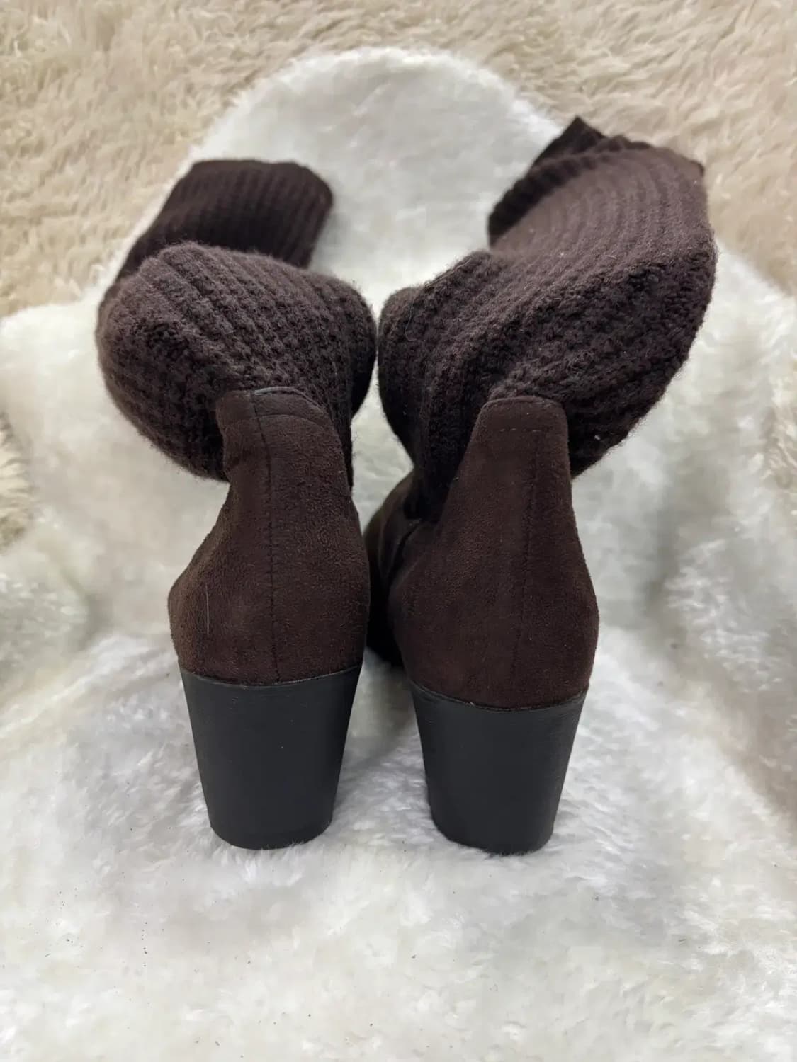 Wanted 다크 브라운 니트 오버니삭스가 달린 스웨이드 롱부츠 상품이미지4