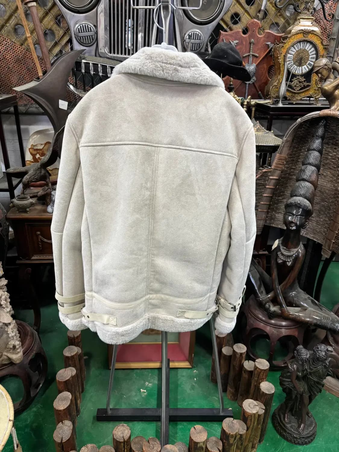 남성 하이넥 베이지 스웨이드 인조 무스탕 자켓 상품이미지4