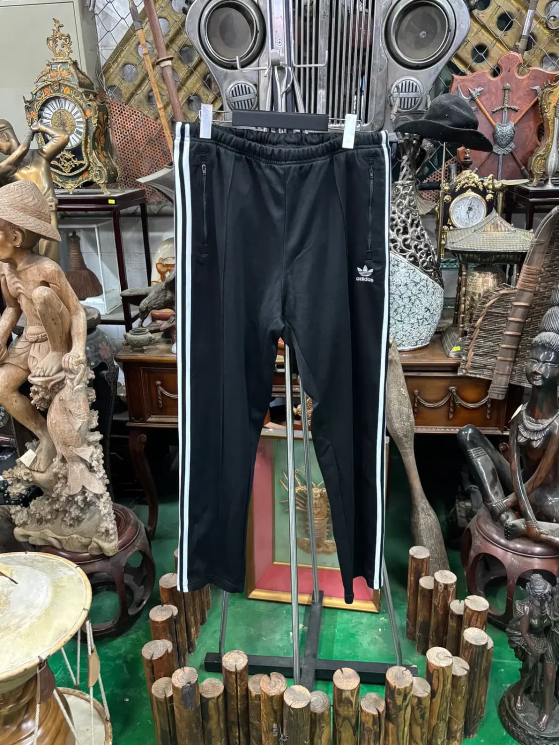 아디다스 클래식 트랙 팬츠 상품이미지1