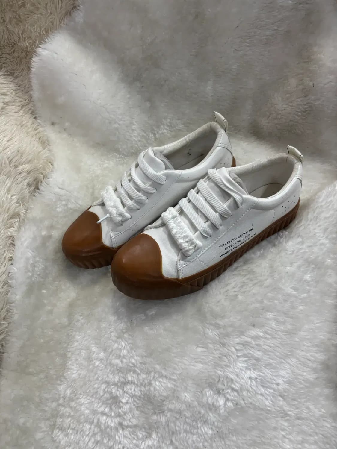 슈펜 러버 타이포 스니커즈 260 상품이미지2