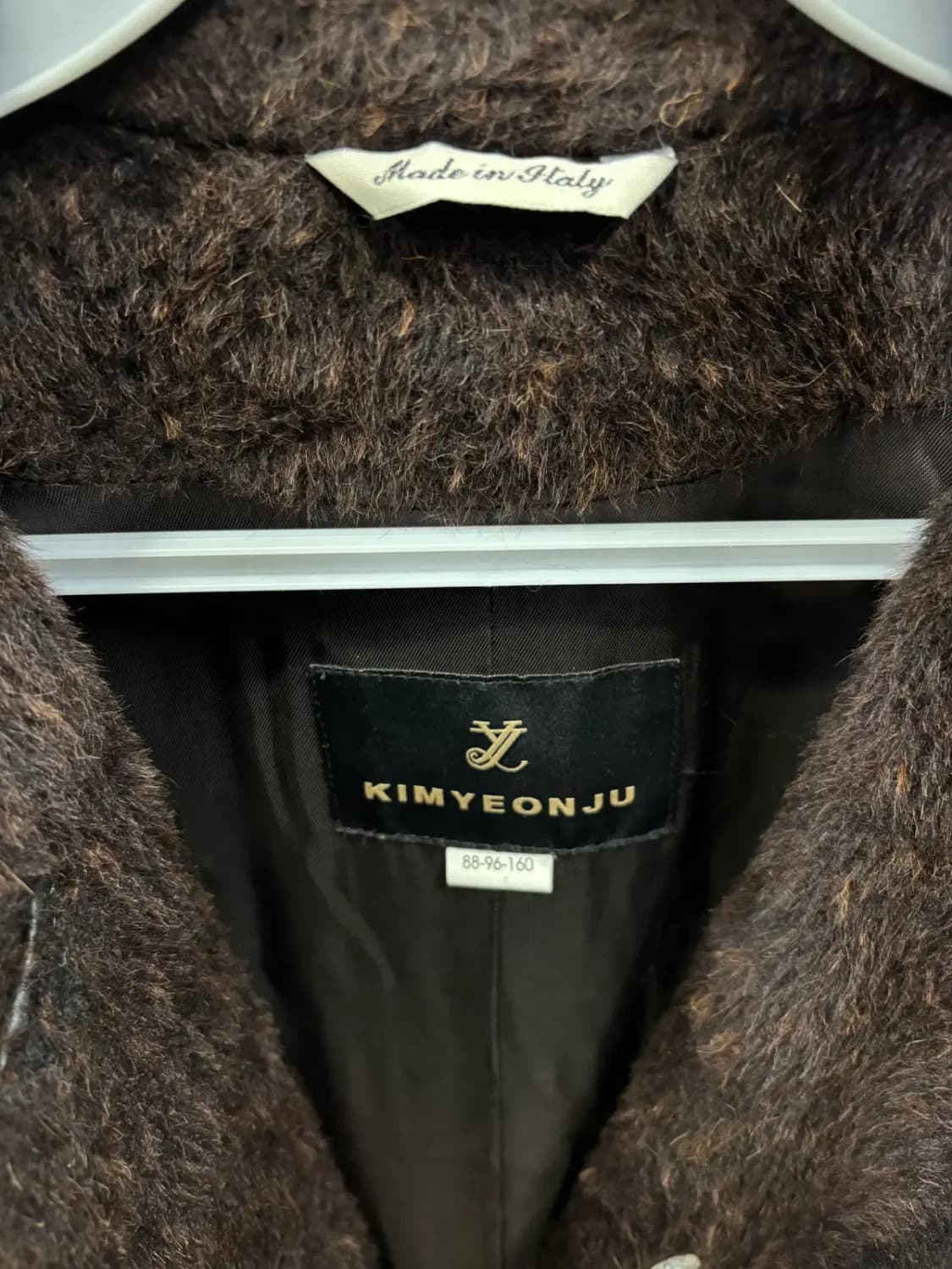 KIMYEONJU (김연주)알파카 모 실크 양가죽 배색 롱코트 상품이미지2