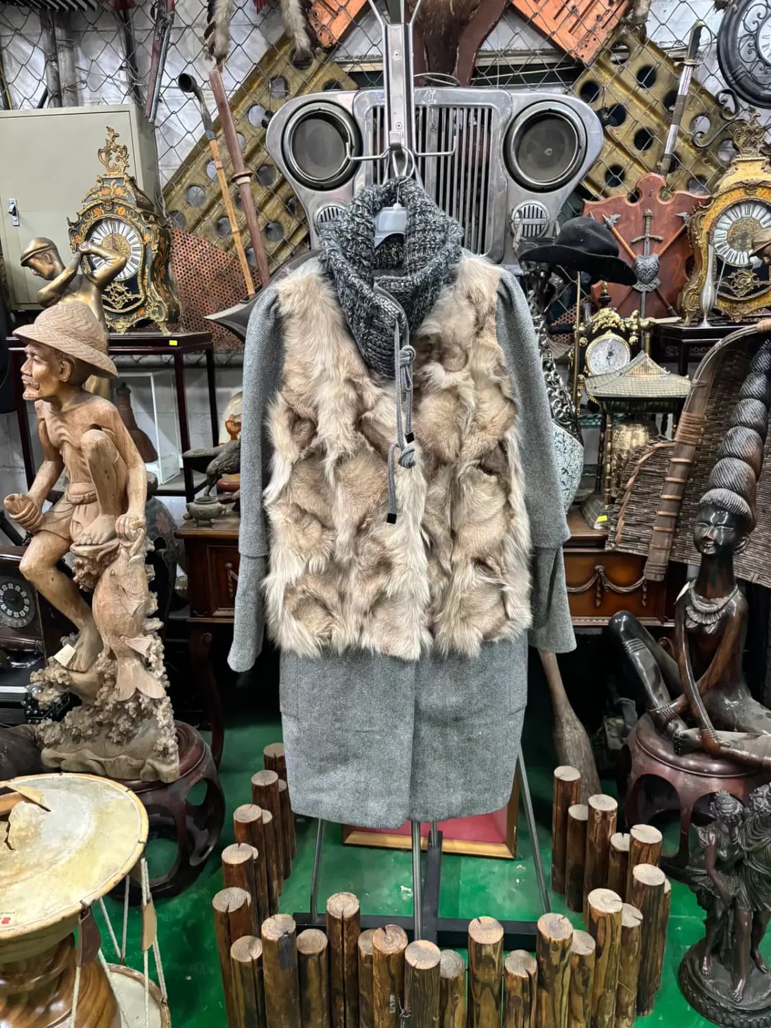 에린 브리니에 여우퍼 베스트 조끼 레이어드 모 코트 상품이미지1