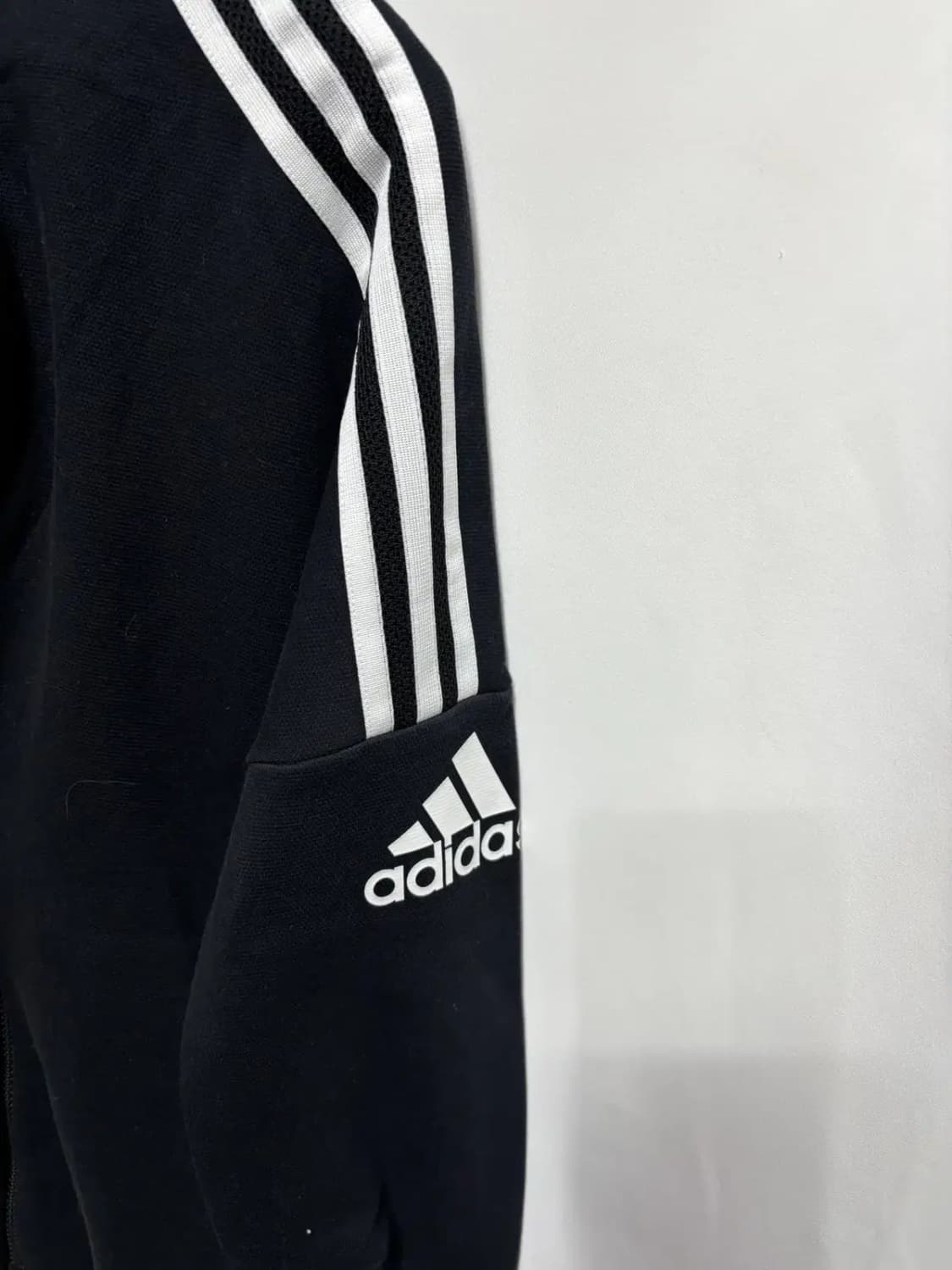 아디다스 W ZNE 풀집 후드집업 자켓 블랙 M 상품이미지3