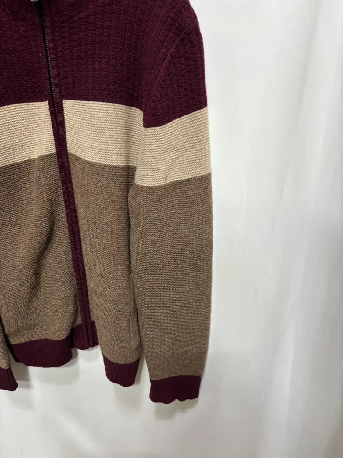 헤지스(HAZZYS)남성 스트라이프 니트 105 집업 가디건 상품이미지3