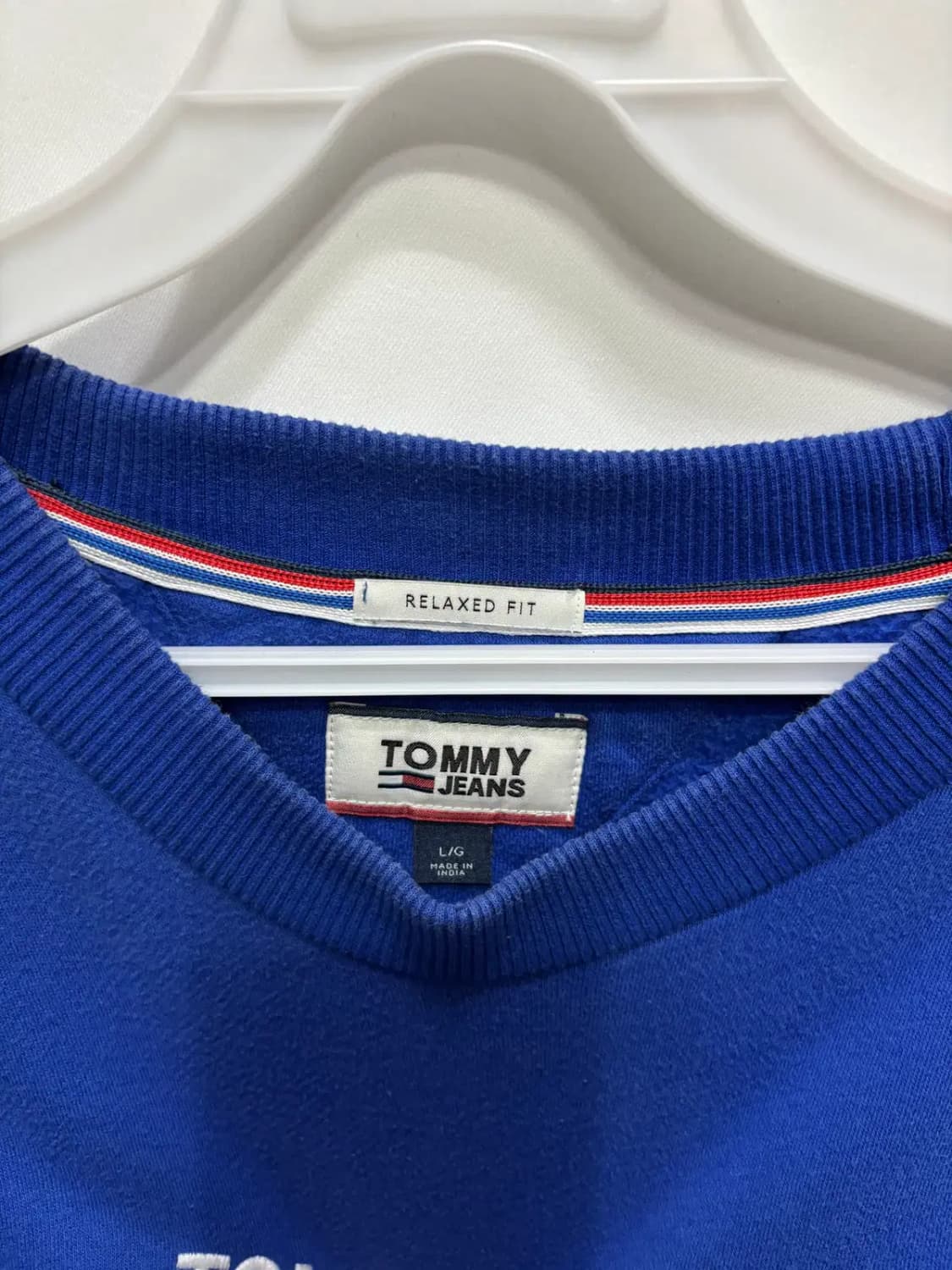 타미 진스(Tommy Jeans) 릴렉스드 핏 크루넥 맨투맨 상품이미지2