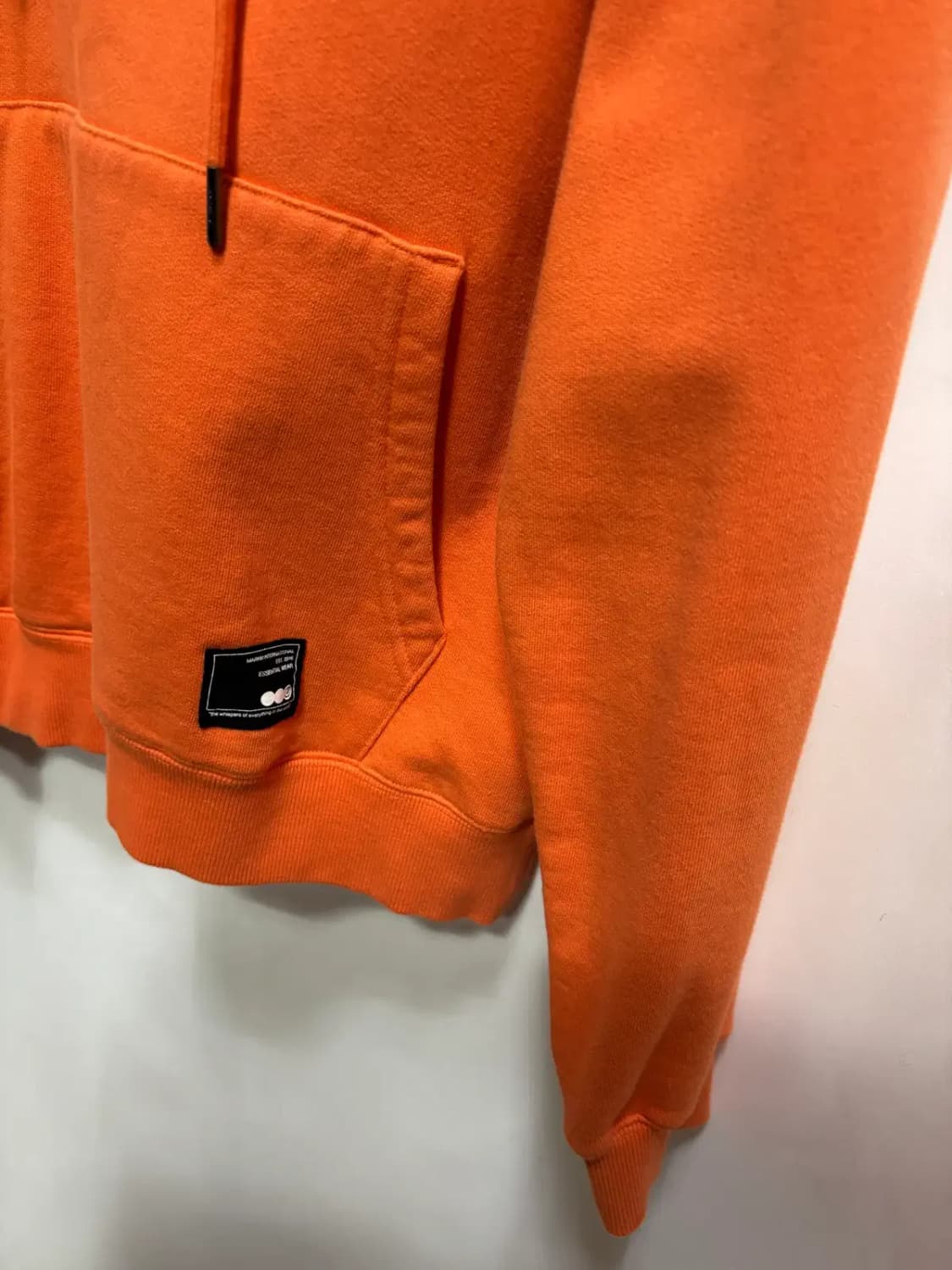 마르니 인터내셔널 오렌지 후드 맨투맨 상품이미지3