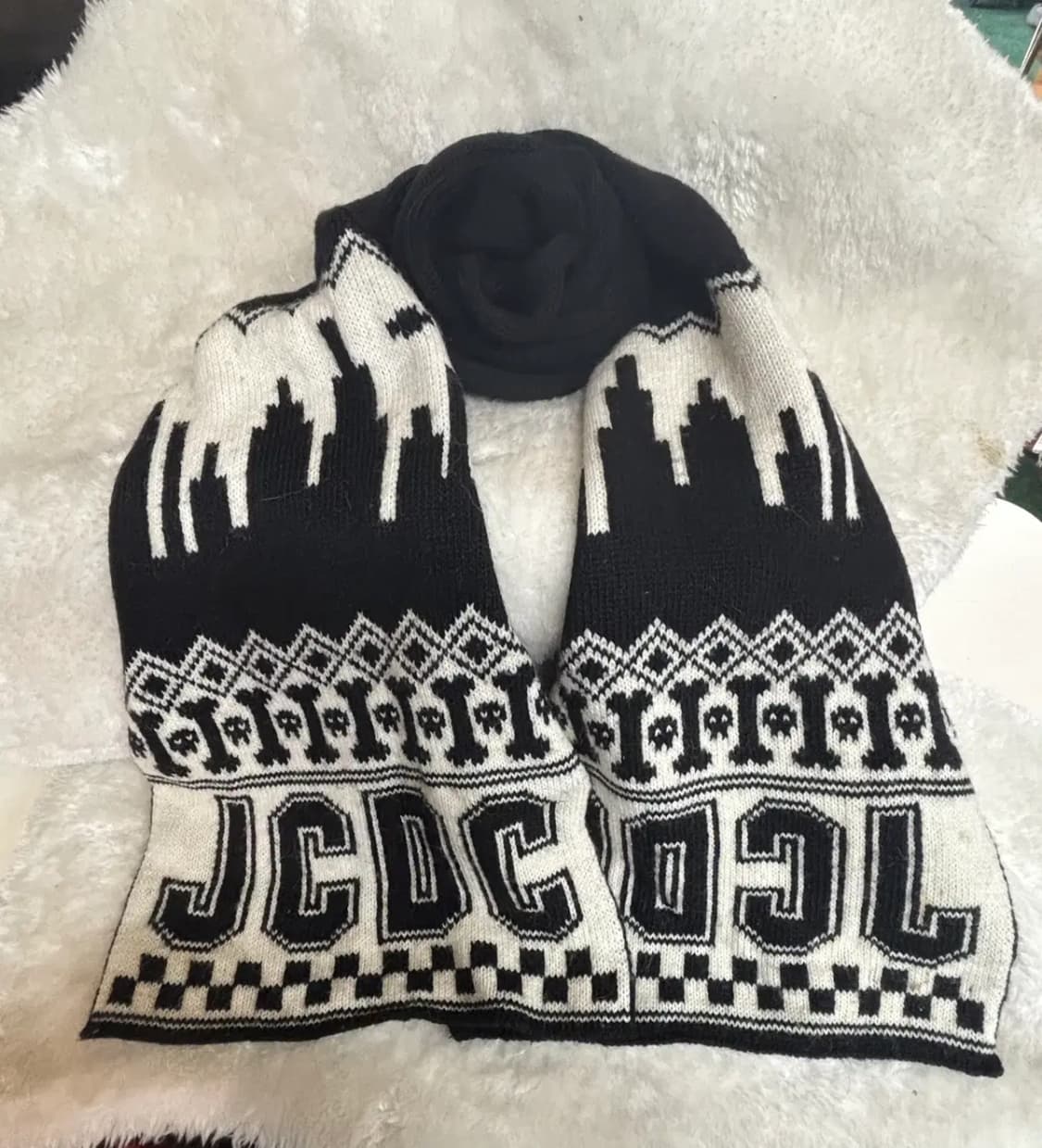 장 샤를 드 까스텔바작 스컬(해골) 패턴 머플러 목도리 상품이미지1