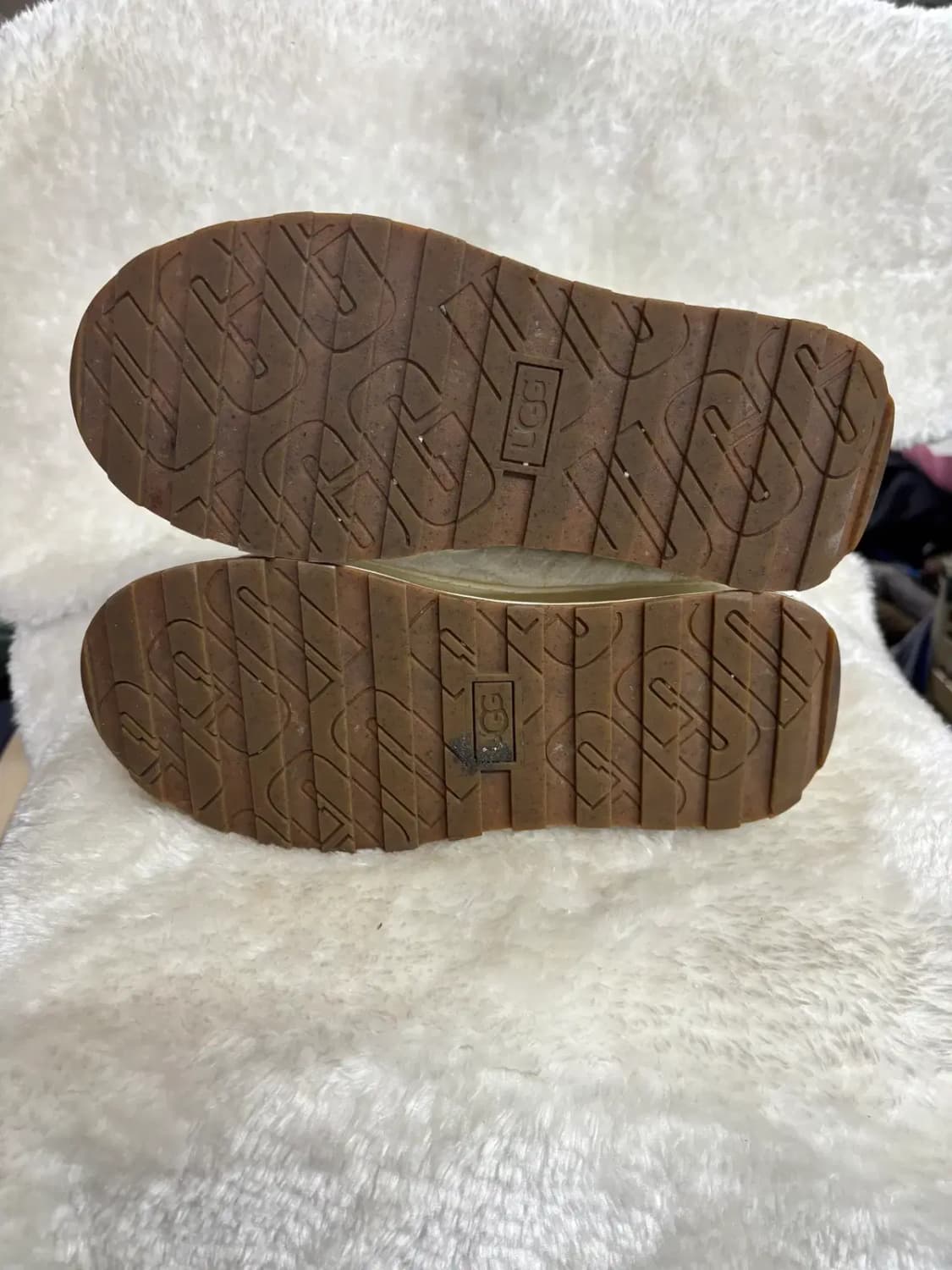 UGG 어그 마린 레이스 로고 스니커즈 상품이미지4