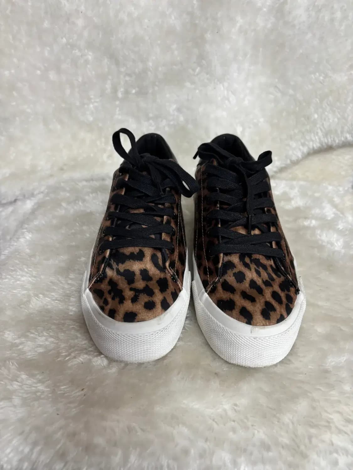 자라(Zara) 레오파드 프린트 스니커즈 상품이미지1
