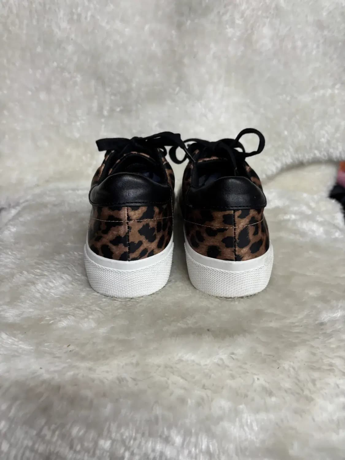 자라(Zara) 레오파드 프린트 스니커즈 상품이미지3