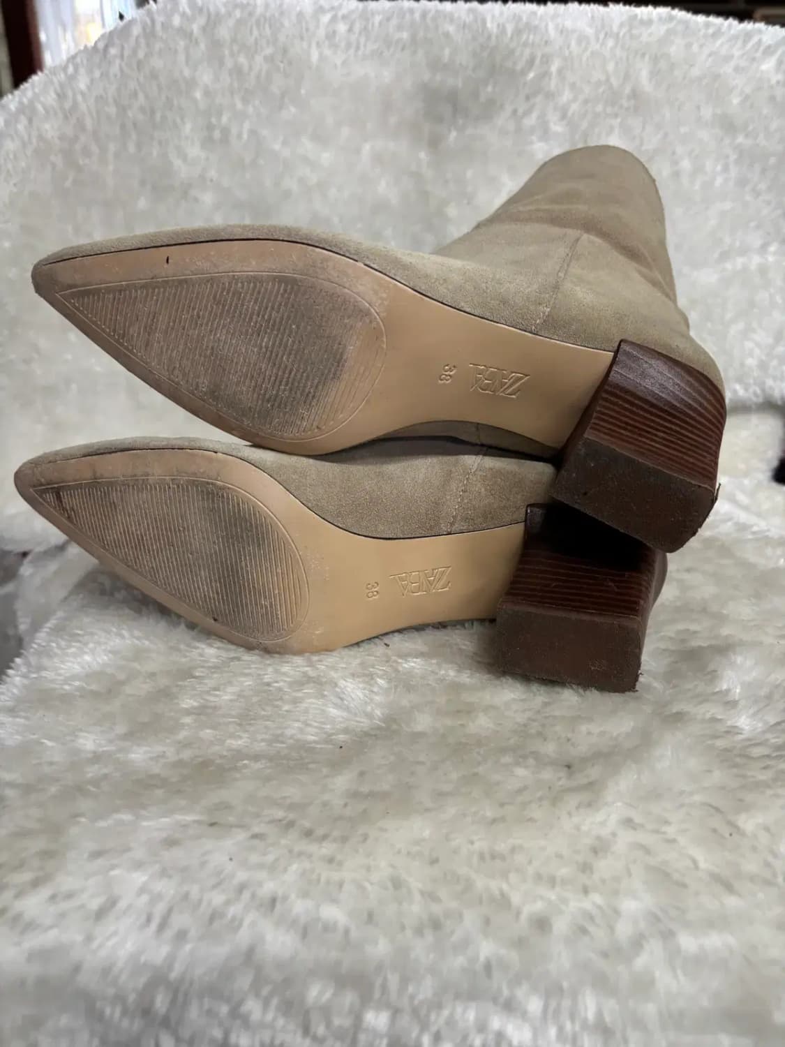 자라(ZARA) 스웨이드 앵클 부츠 상품이미지4