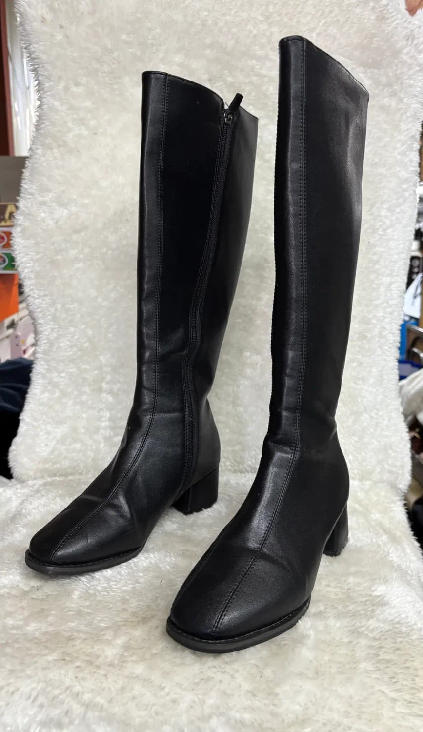 슬림핏 스퀘어토 인조 가죽 롱부츠 상품이미지2