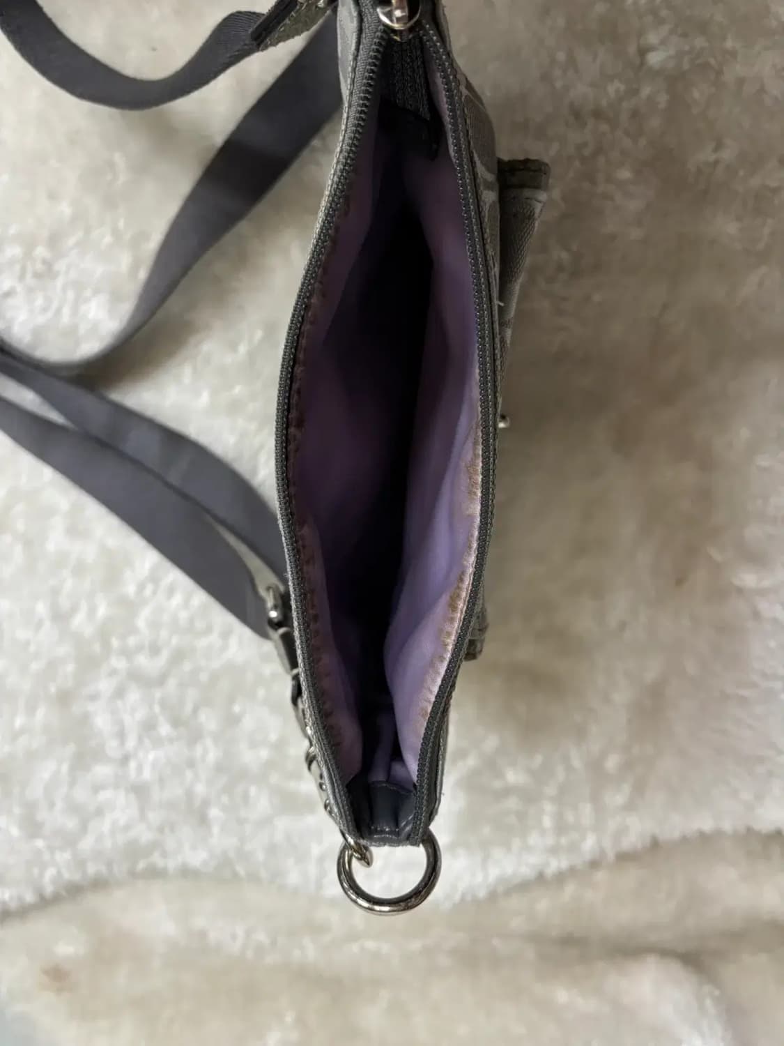 코치 시그니처 페넬로피 턴락 스윙팩 크로스바디 메신저 백 상품이미지3