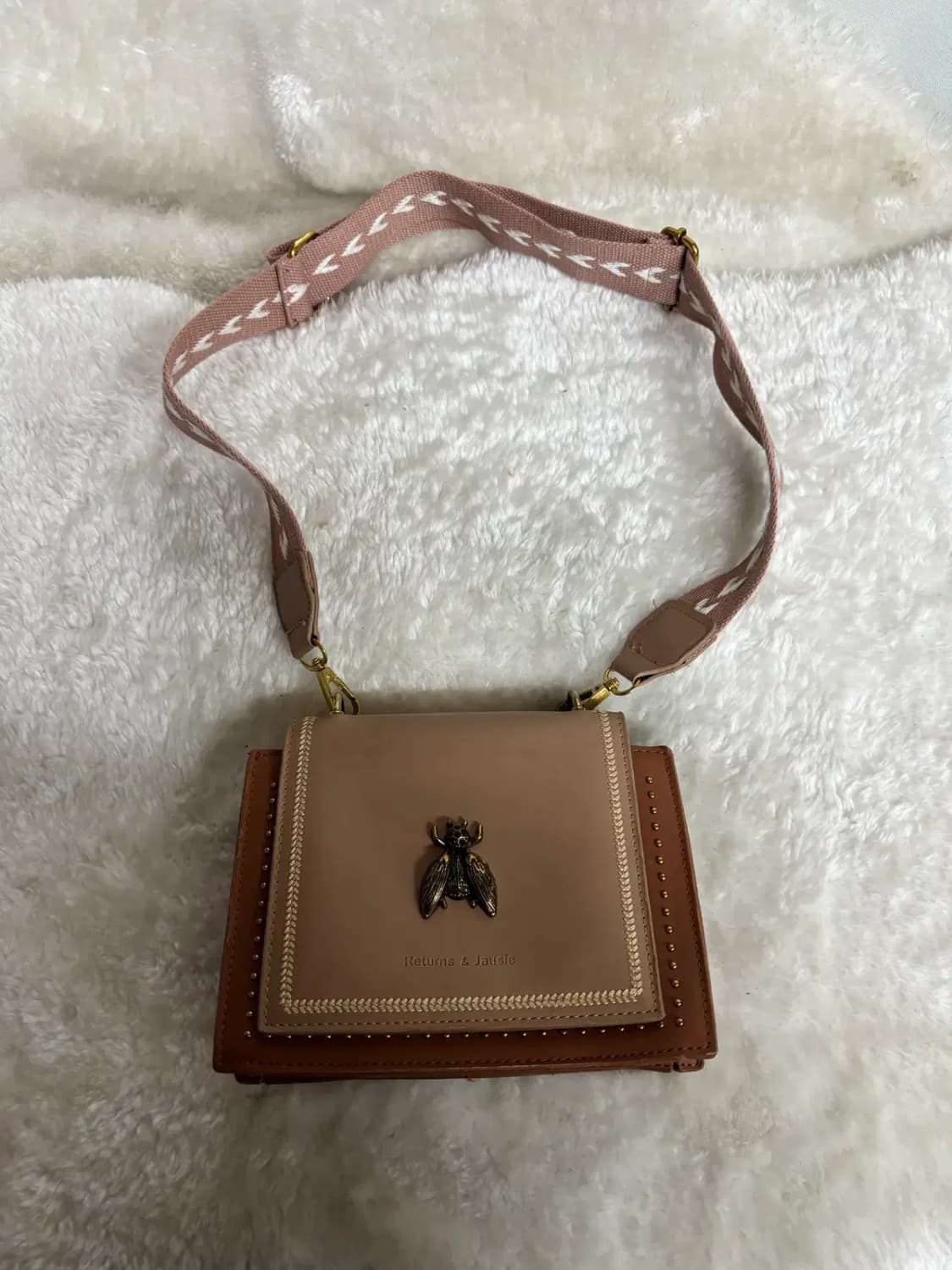 Returns & Jausic 미니 크로스백 상품이미지1