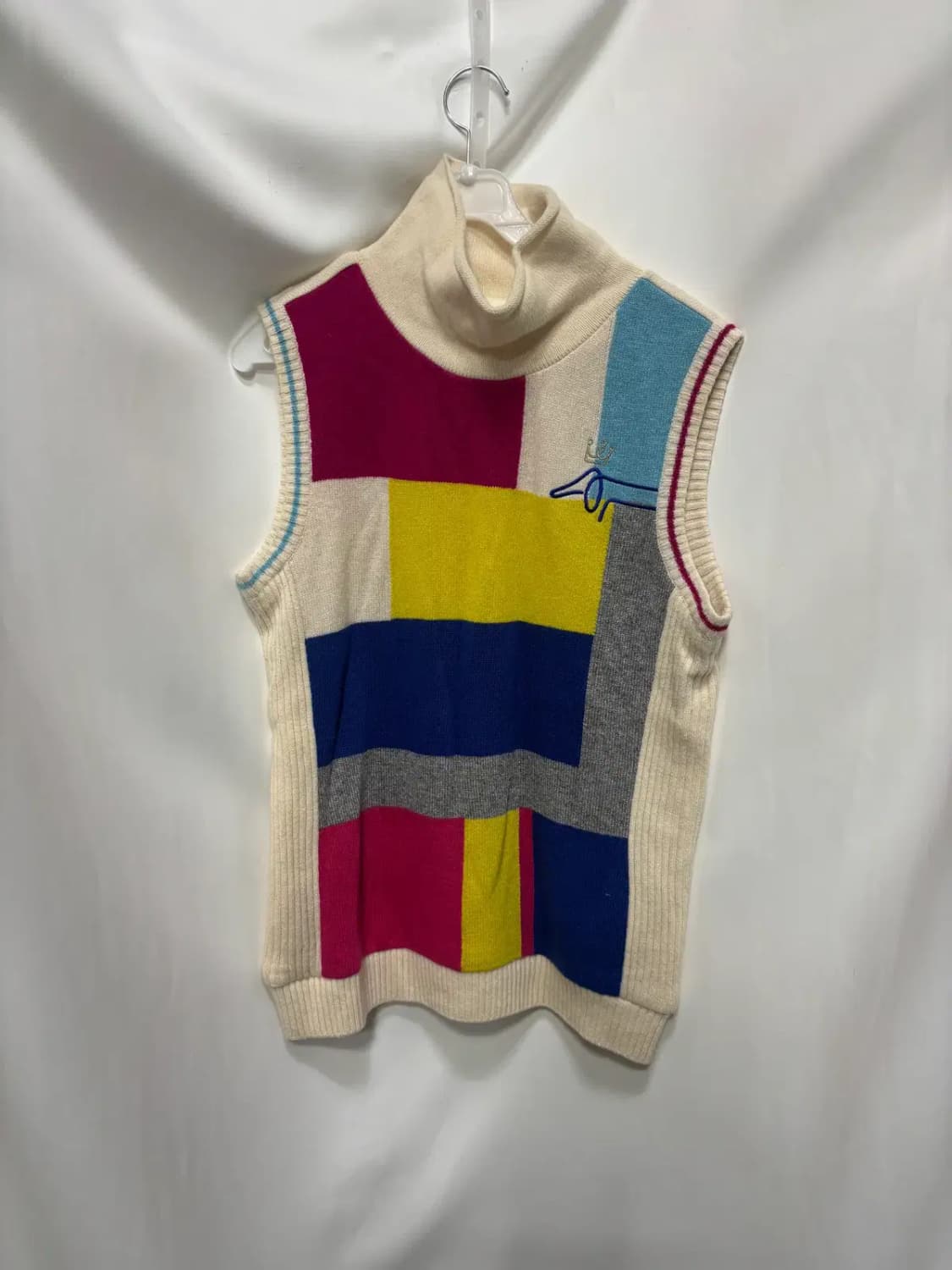 루이까스텔 컬러블록 패치워크 터틀넥 조끼 100 상품이미지1