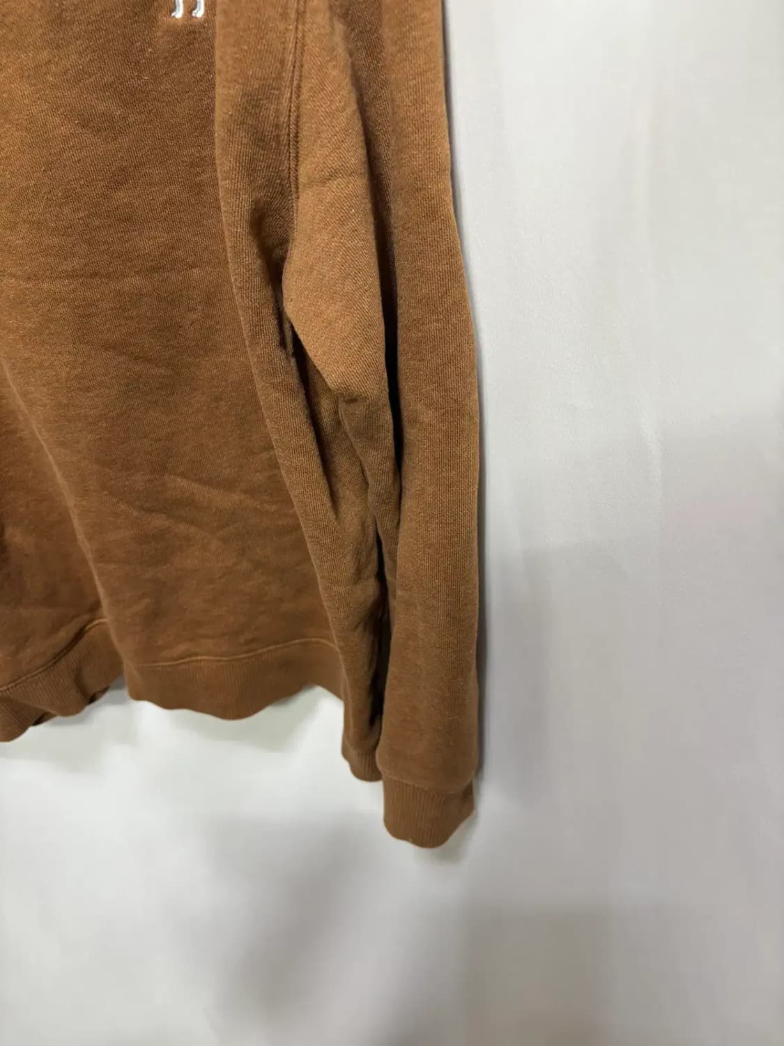 헤지스 브라운 기모 맨투맨 100 상품이미지3