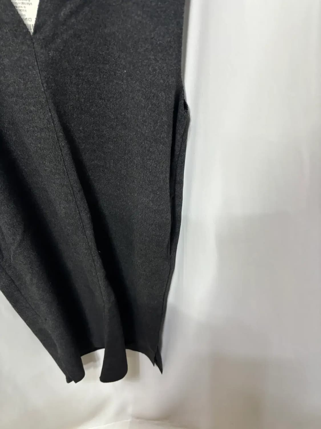 자주(JAJU) 차콜 브이넥 조끼 롱 원피스(새상품) 상품이미지3