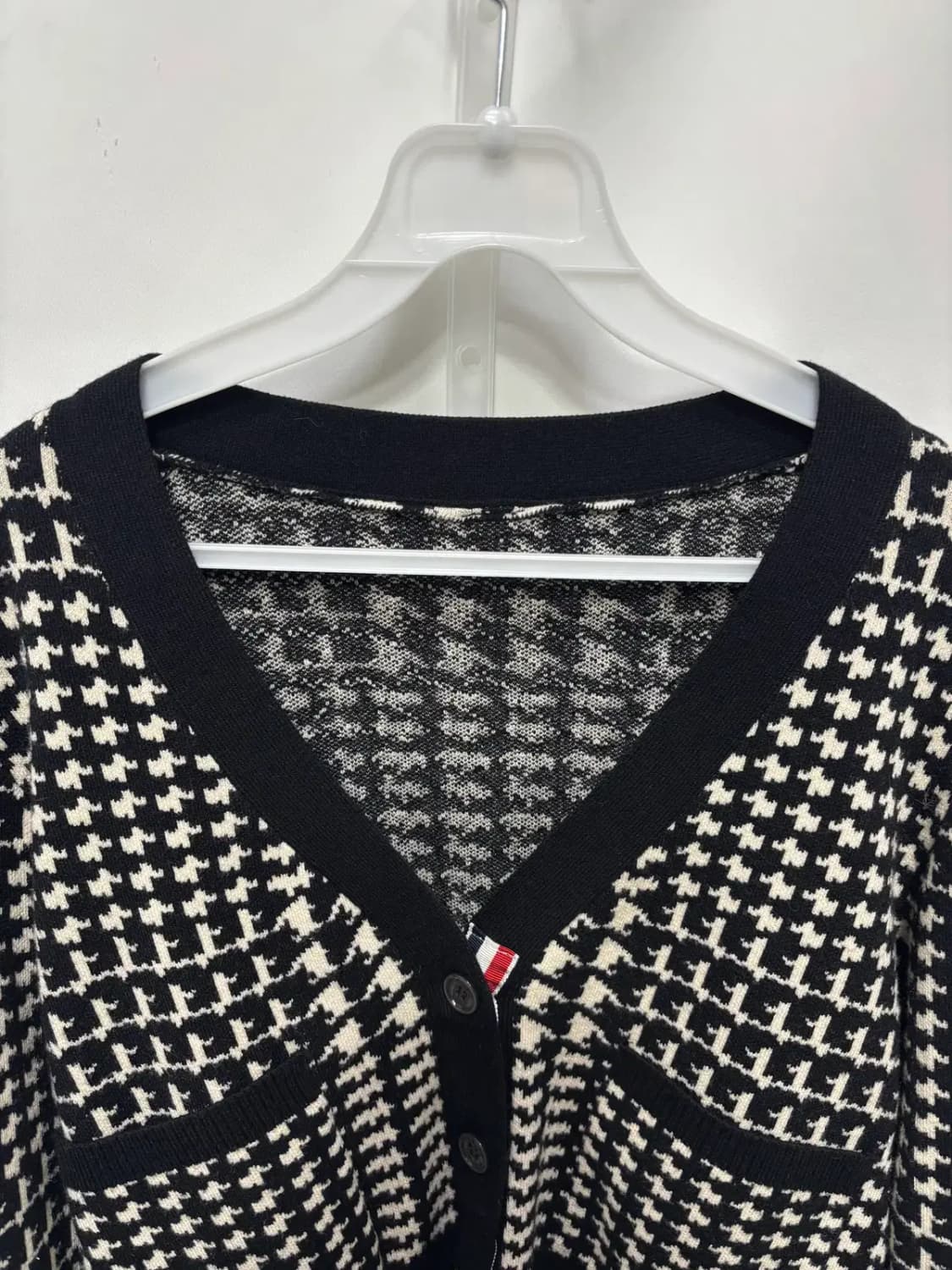 블랙 앤 화이트 하운드투스 패턴 가디건 상품이미지2
